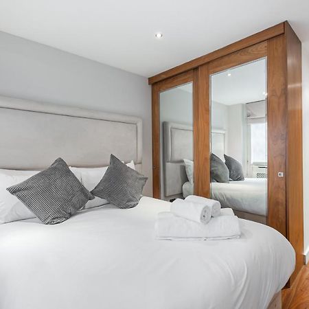Ferienwohnung Stylish 2Bd Flat Opposite Harrods London Prime Location Exterior foto
